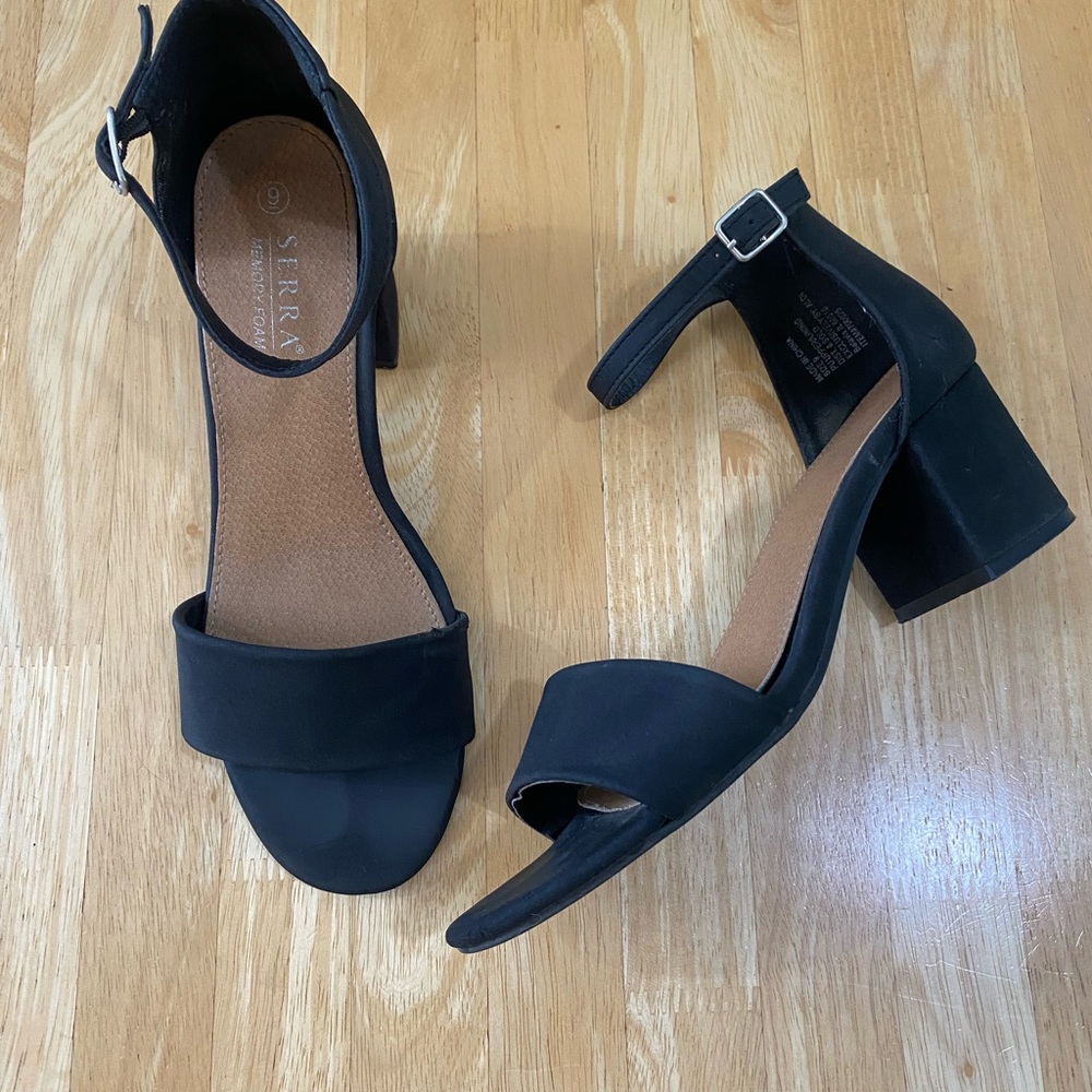 Serra Elegant Black Heeled Sandals